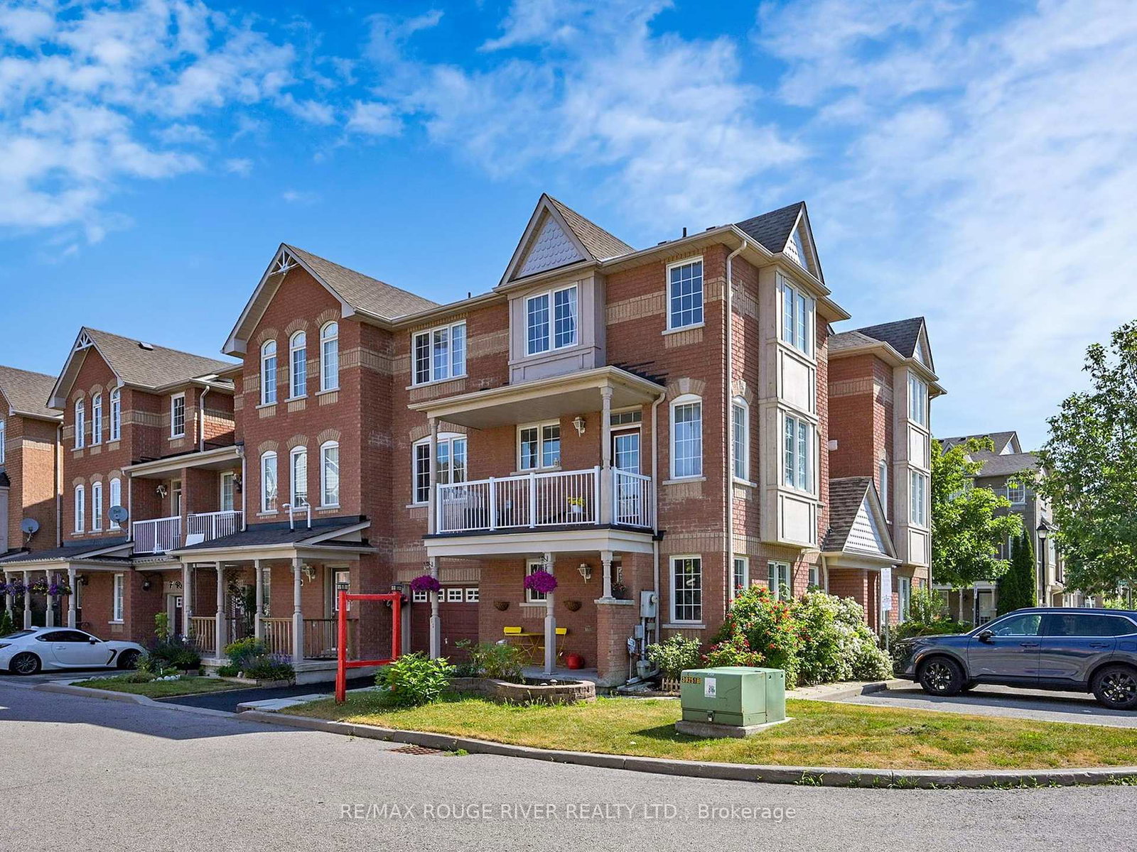 11-rolfe-lane-sw-ajax-ontario-e12265172
