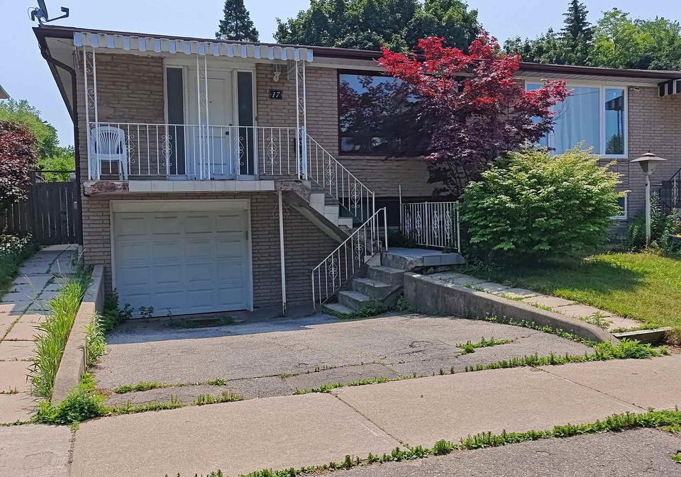 17-dibgate-boulevard-scarborough-ontario-e12265690