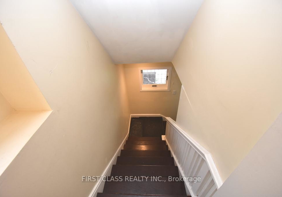 102-greenwood-avenue-toronto-ontario-e12265776