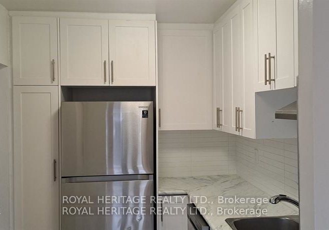 945-simcoe-street-n-oshawa-ontario-e12265939