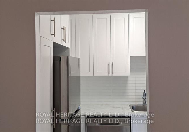 945-simcoe-street-n-oshawa-ontario-e12265939