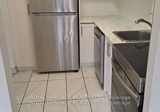 945-simcoe-street-n-oshawa-ontario-e12265939