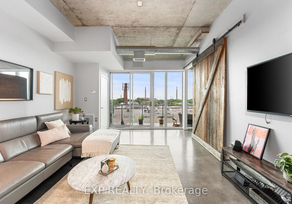 201-carlaw-avenue-toronto-ontario-e12266653