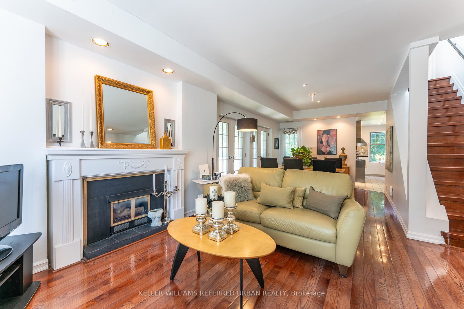 18-eastmount-avenue-east-york-ontario-e12266673