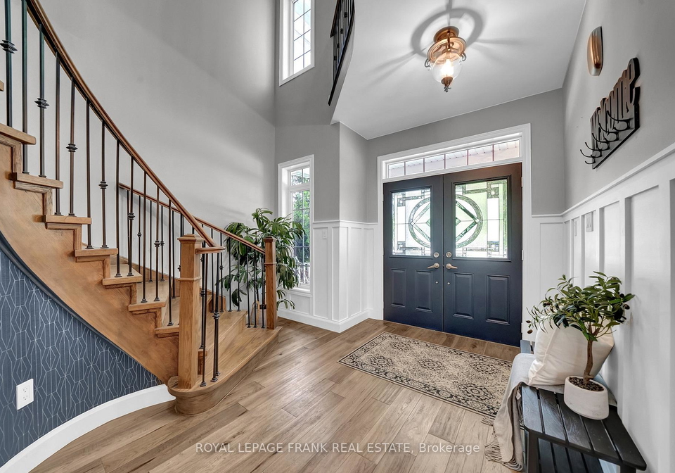 18-lamport-court-whitby-ontario-e12266976