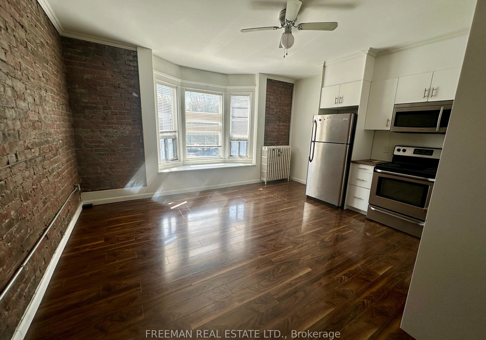 1060-gerrard-street-e-toronto-ontario-e12267073