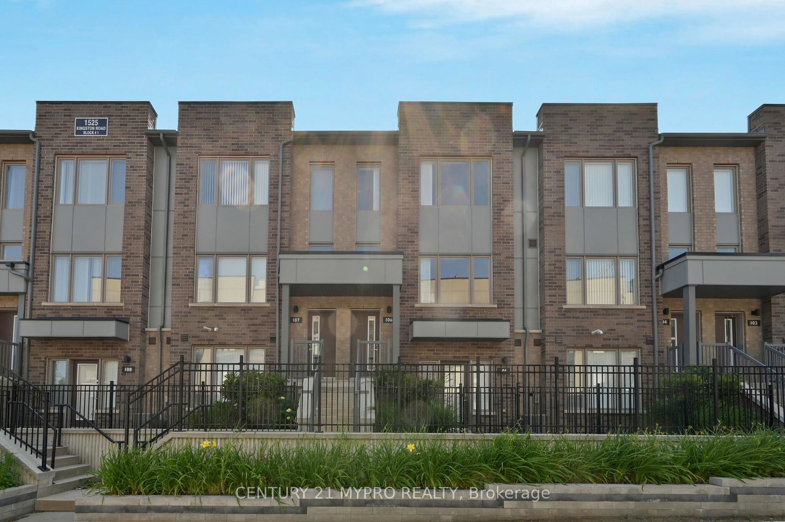 1525-kingston-road-pickering-ontario-e12267096