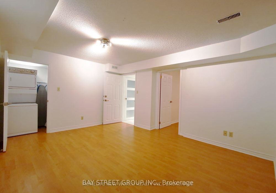 18-nanaberry-street-scarborough-ontario-e12267598