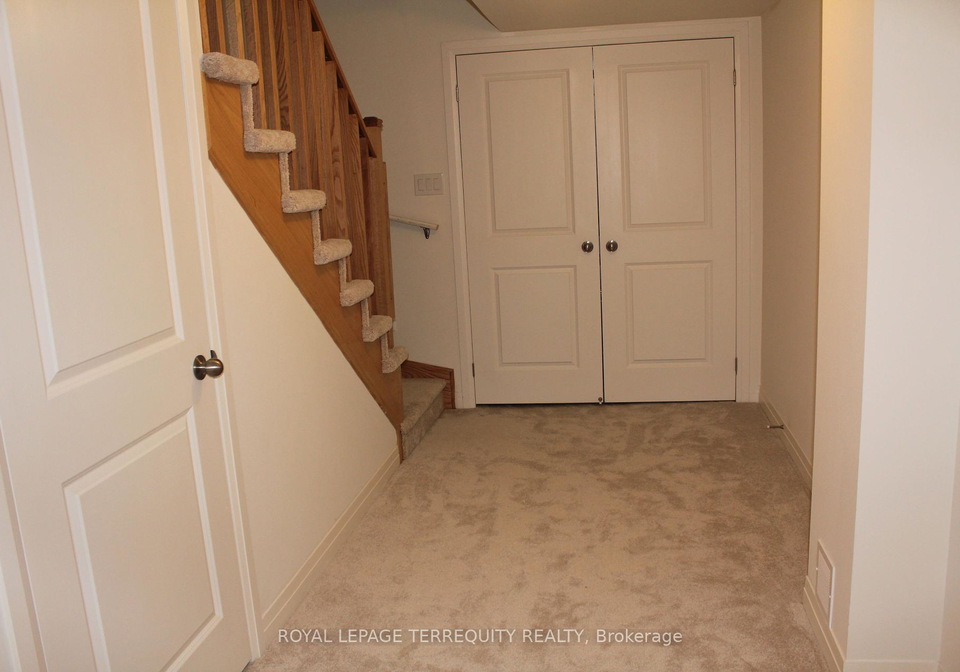 232-lord-elgin-way-clarington-ontario-e12267686