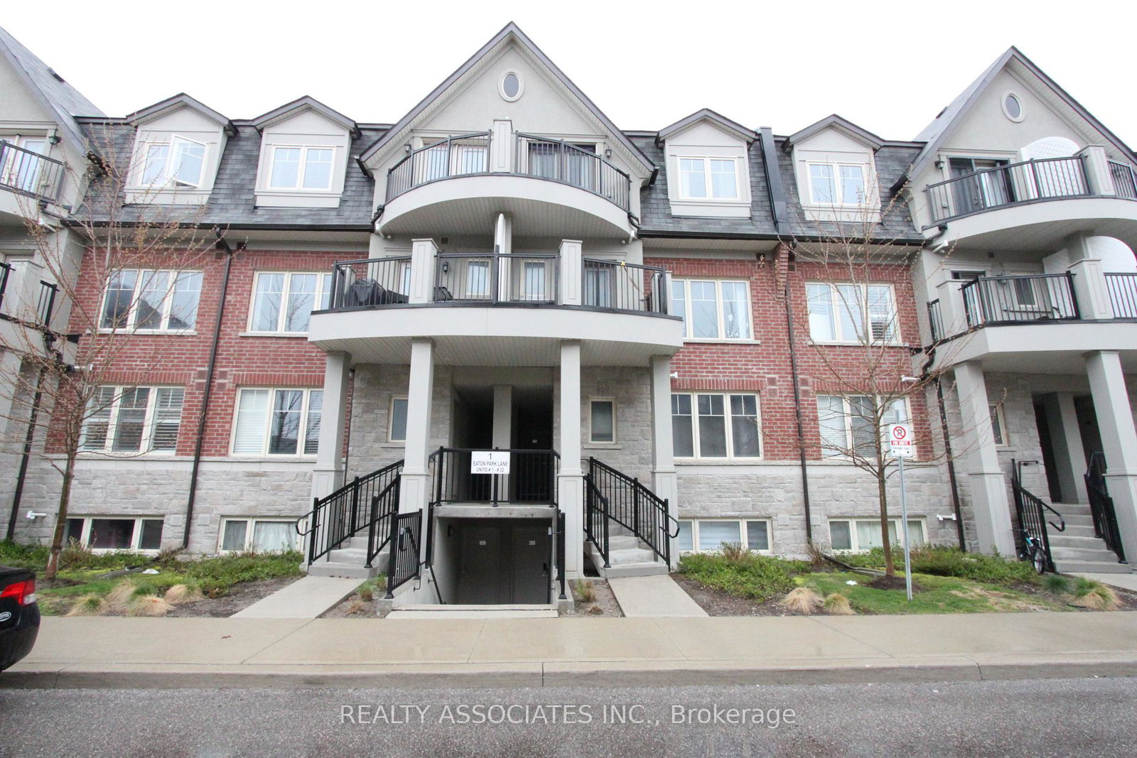 1-eaton-park-lane-scarborough-ontario-e12267708