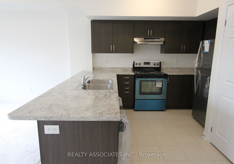 1-eaton-park-lane-scarborough-ontario-e12267708