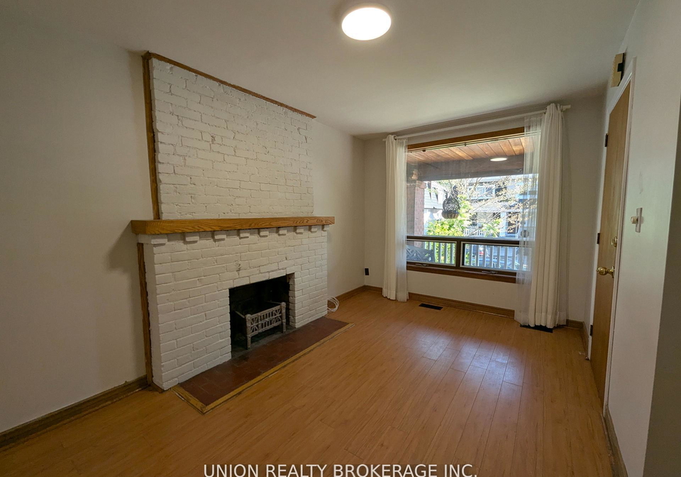 14-harris-avenue-toronto-ontario-e12267771
