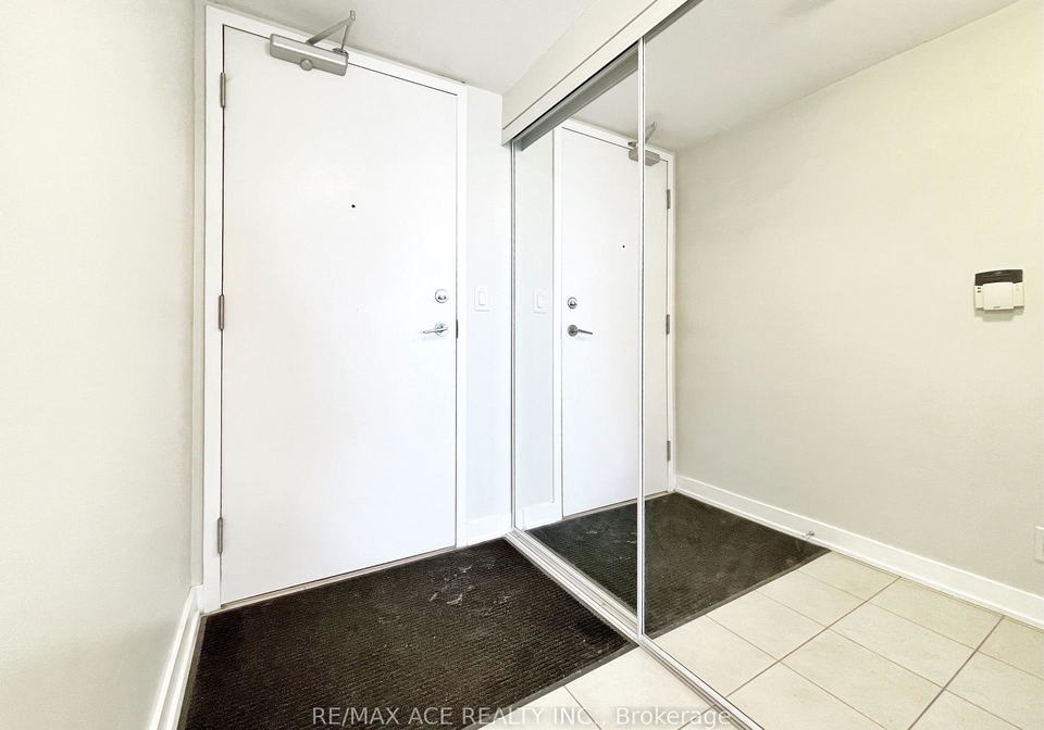 38-lee-centre-drive-scarborough-ontario-e12267786