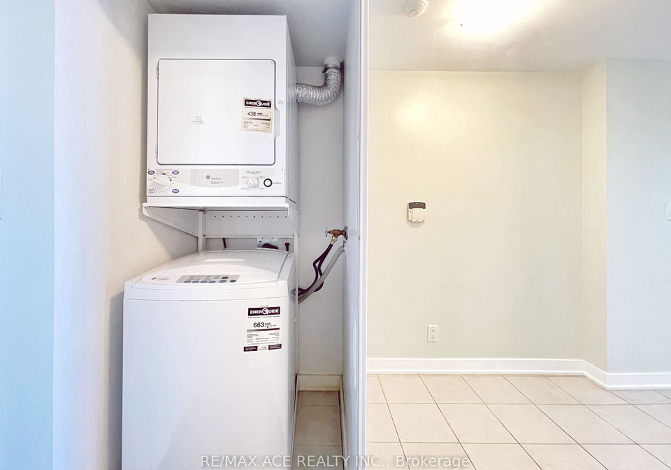 38-lee-centre-drive-scarborough-ontario-e12267786