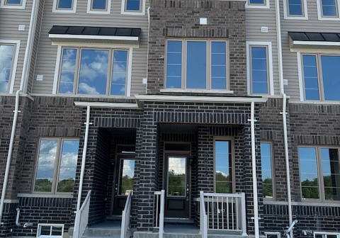 2922-whites-road-pickering-ontario-e12268692