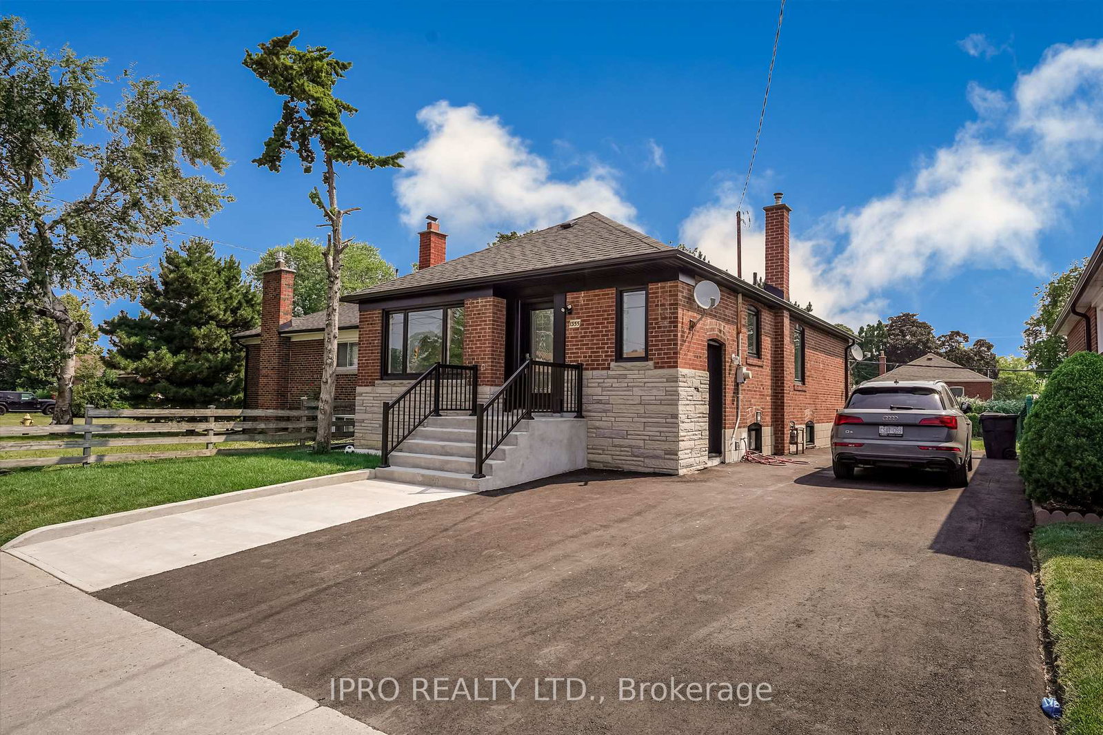 1355-pharmacy-avenue-scarborough-ontario-e12268824