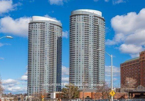 135-village-green-square-scarborough-ontario-e12269220