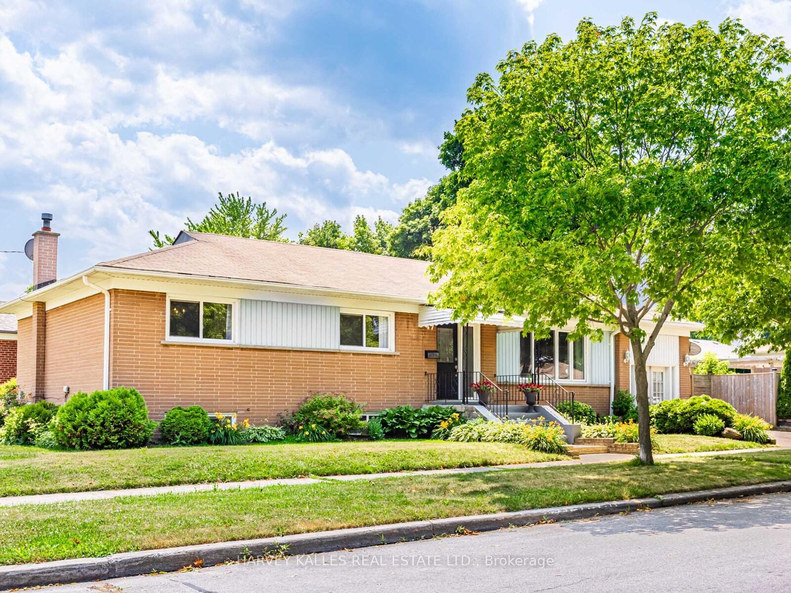 47-basildon-crescent-scarborough-ontario-e12269385