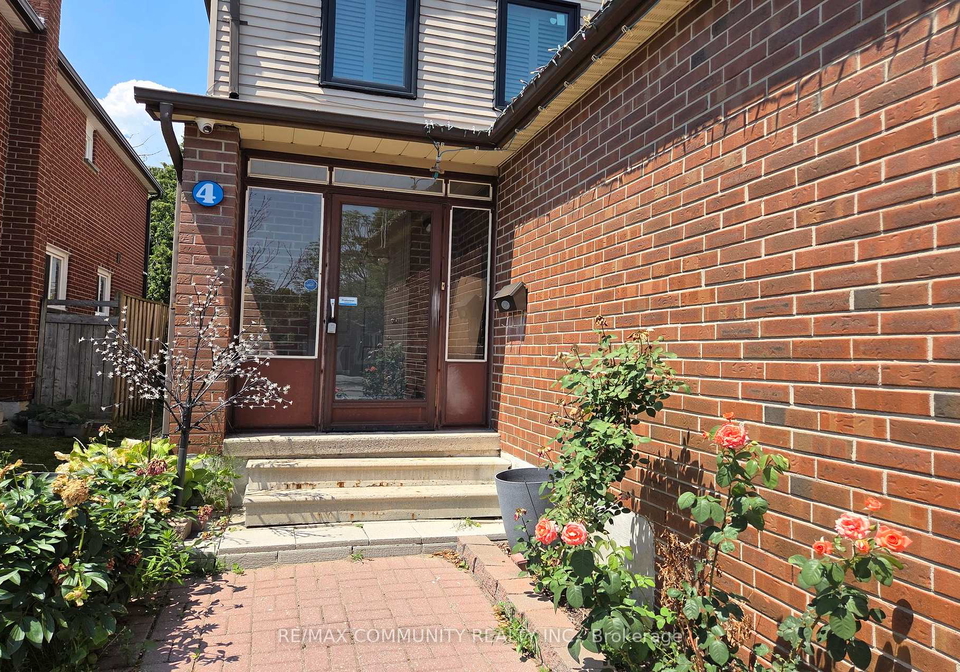 4-fieldside-drive-scarborough-ontario-e12269470