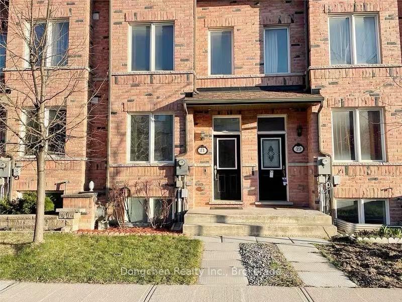 21-kawneer-terrace-scarborough-ontario-e12269478