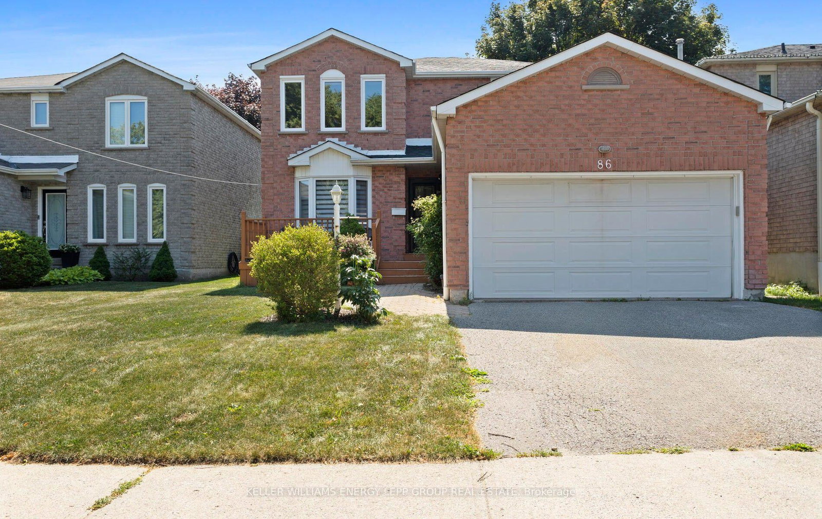 86-large-crescent-ajax-ontario-e12269493
