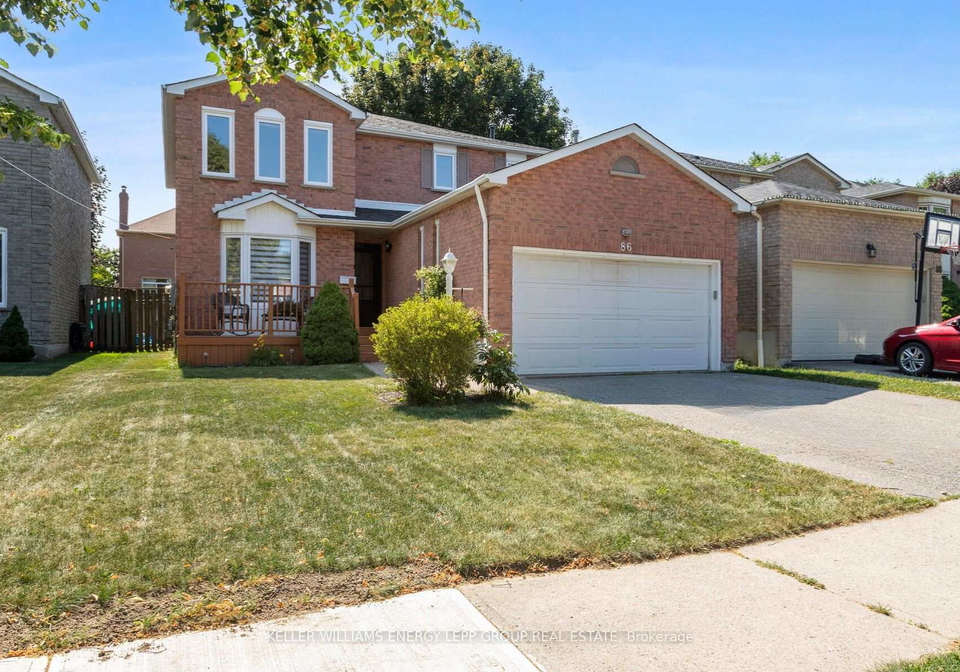86-large-crescent-ajax-ontario-e12269493