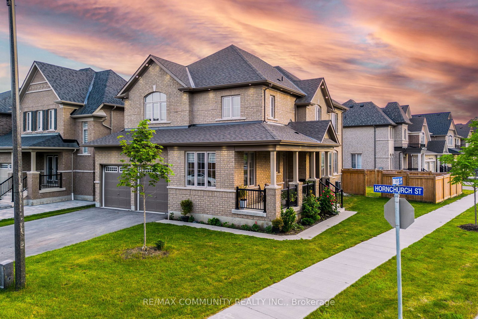10-hornchurch-street-whitby-ontario-e12269843