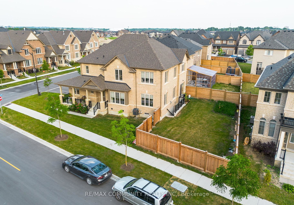 10-hornchurch-street-whitby-ontario-e12269843