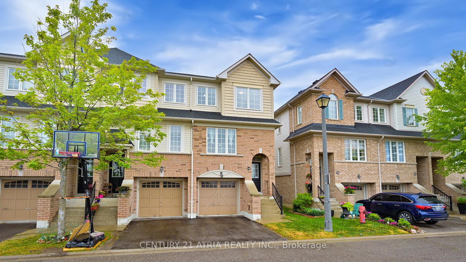 14-lavan-lane-ajax-ontario-e12270361