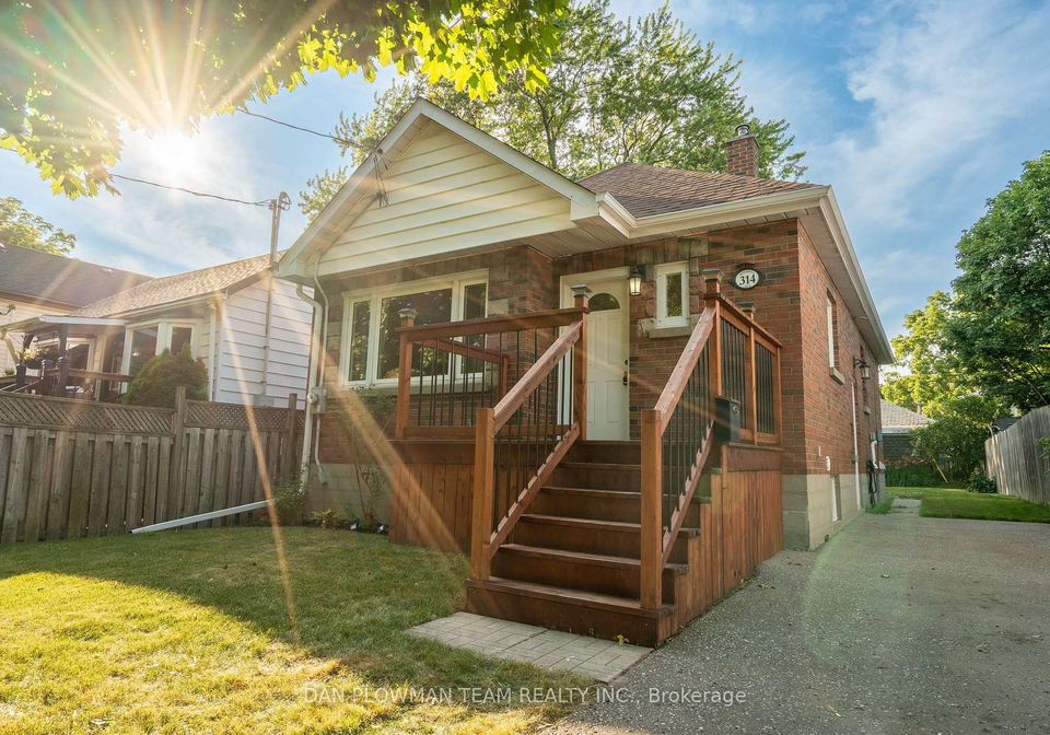 314-mitchell-avenue-oshawa-ontario-e12270437