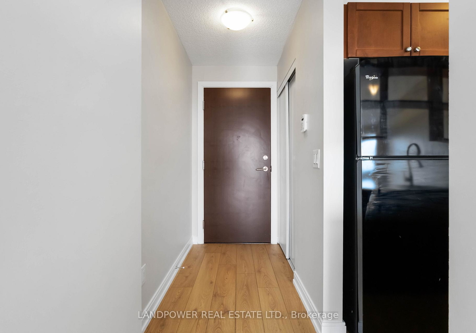 151-village-green-square-scarborough-ontario-e12270672