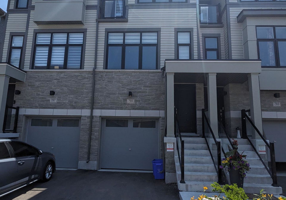 785-eddystone-path-oshawa-ontario-e12271381