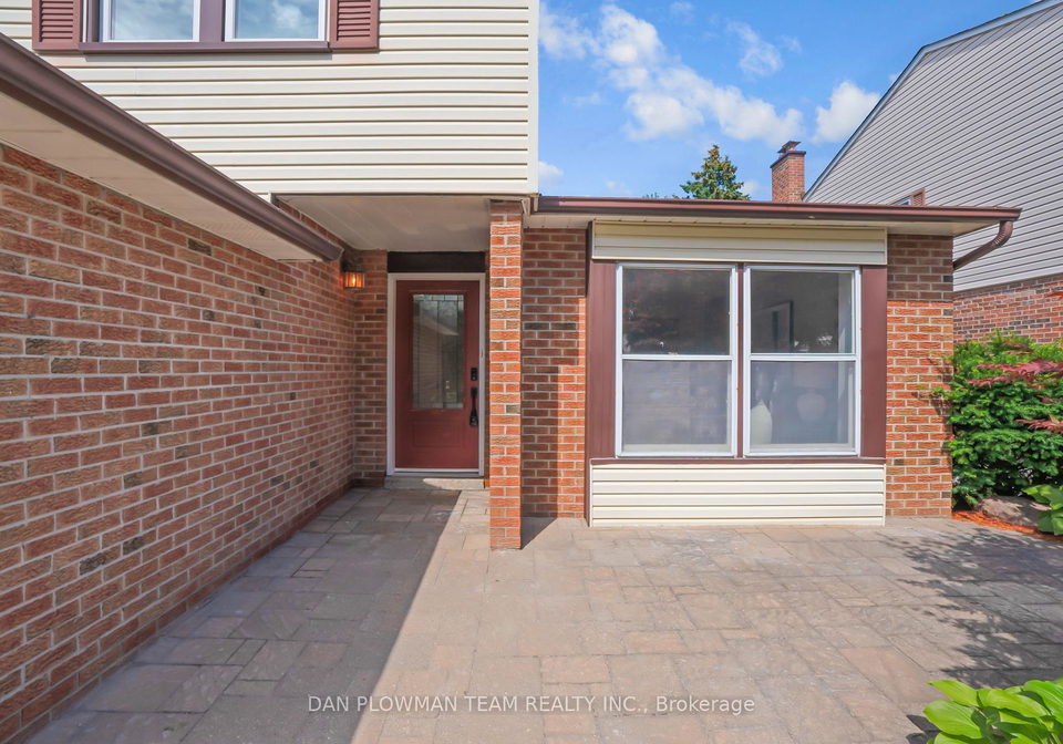 567-reynolds-street-whitby-ontario-e12273140