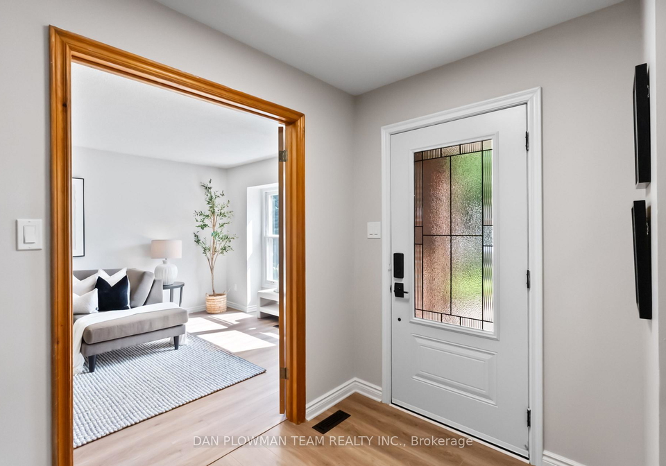 567-reynolds-street-whitby-ontario-e12273140