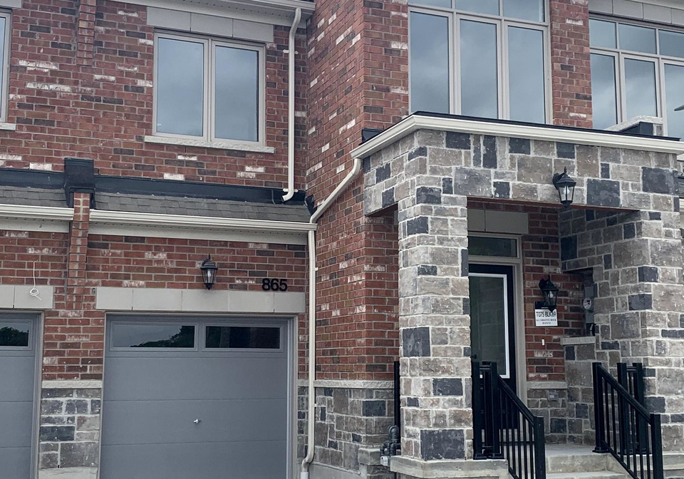 865-smooth-rock-avenue-pickering-ontario-e12273154