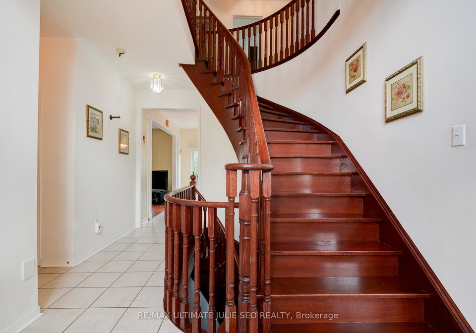 1129-gossamer-drive-pickering-ontario-e12273862