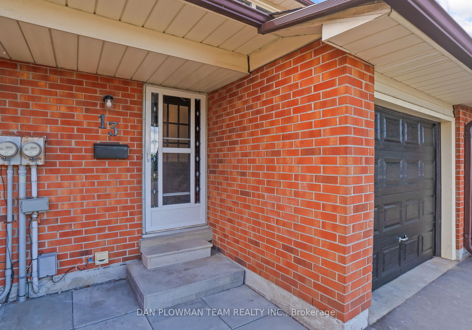 450-bristol-crescent-oshawa-ontario-e12274032