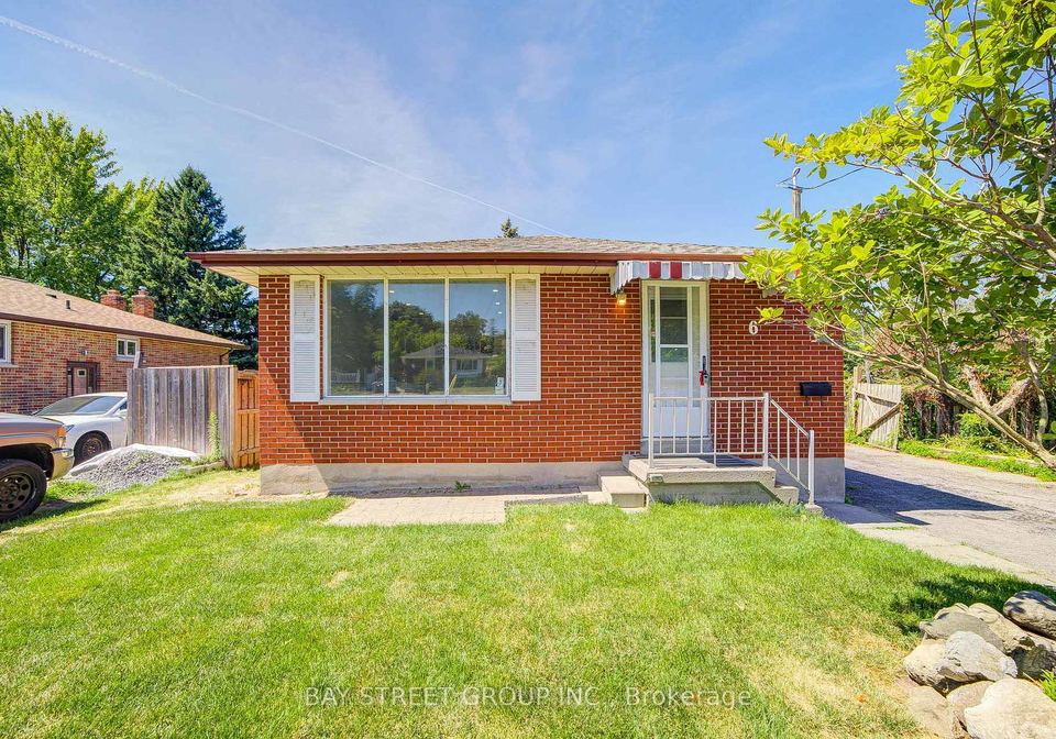 6-keewatin-street-s-oshawa-ontario-e12274939