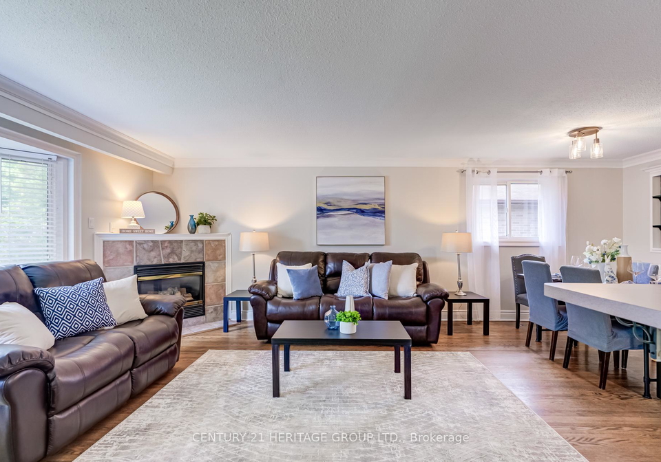 17-cowling-crescent-ajax-ontario-e12275059