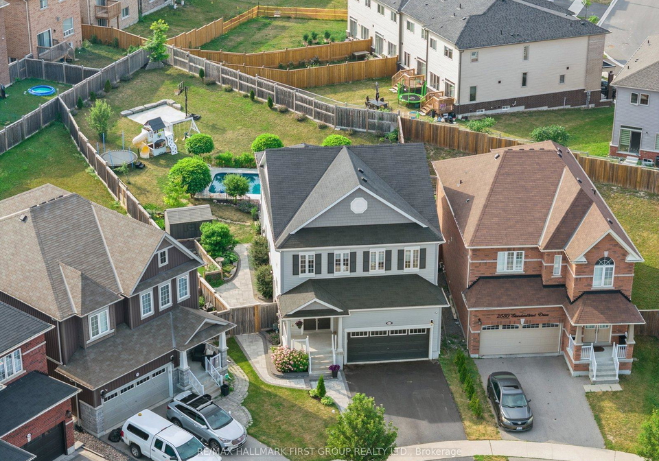 2576-standardbred-drive-oshawa-ontario-e12275205