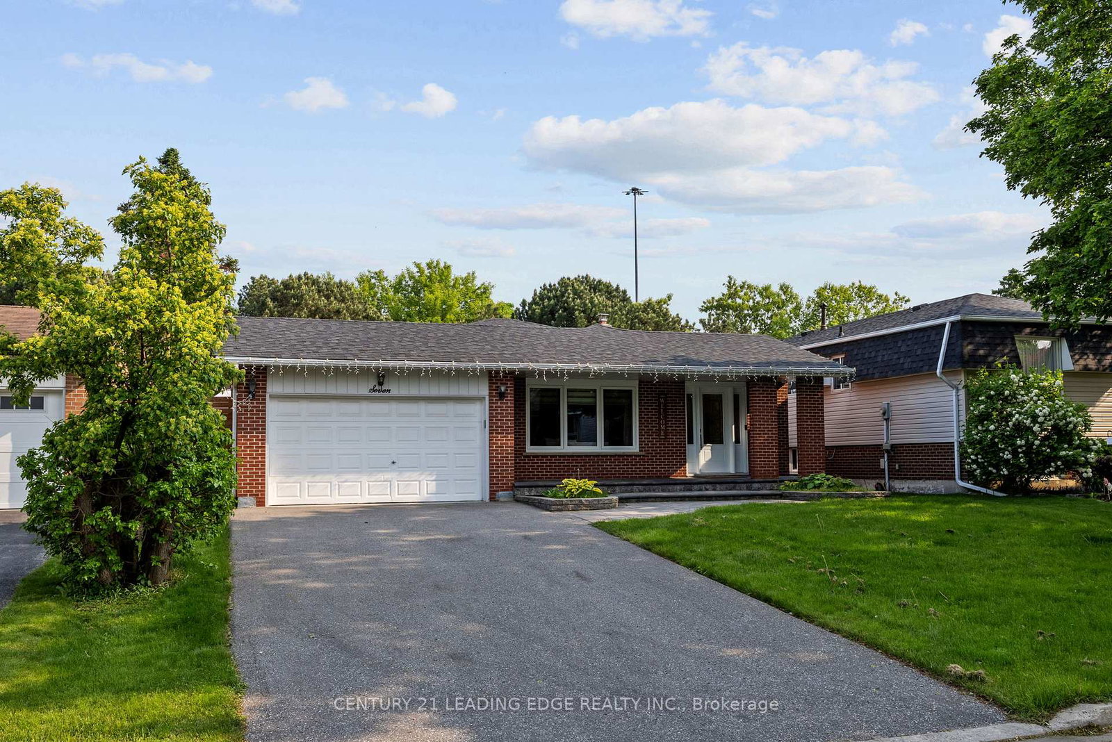 7-flemington-court-whitby-ontario-e12275422