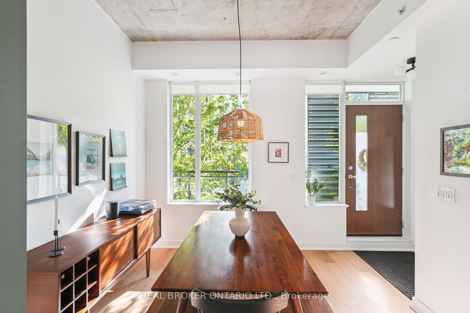 1190-dundas-street-e-toronto-ontario-e12275589