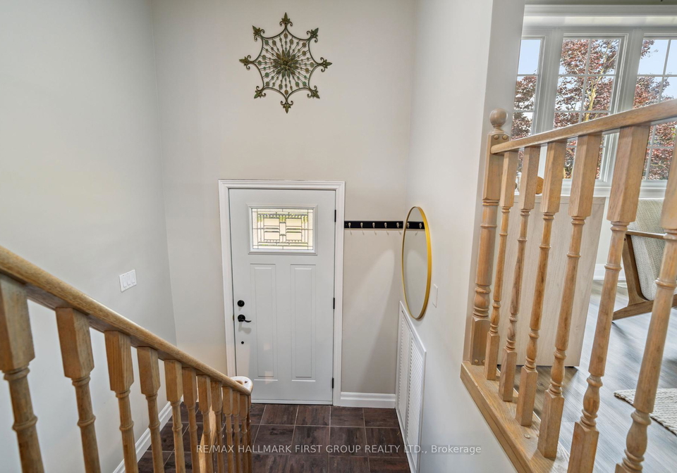 382-colonsay-court-oshawa-ontario-e12276056