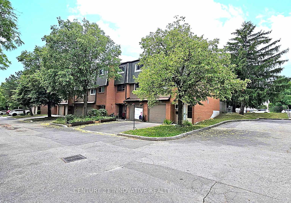 1310-fieldlight-boulevard-pickering-ontario-e12276345