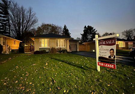 442-rossland-street-w-w-oshawa-ontario-e12276845