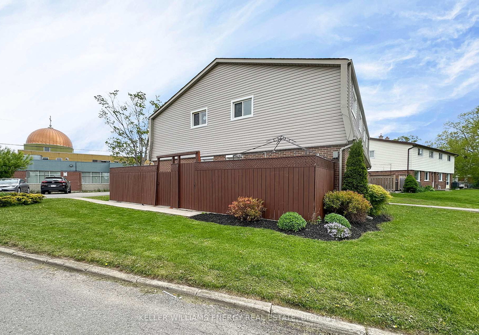 743-cypress-avenue-oshawa-ontario-e12277108