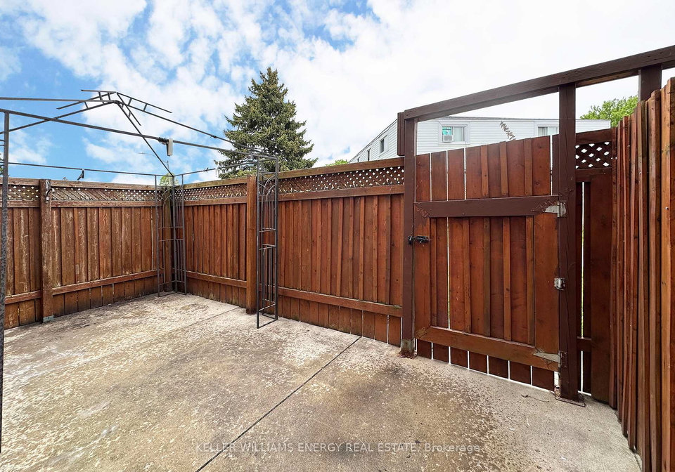 743-cypress-avenue-oshawa-ontario-e12277108
