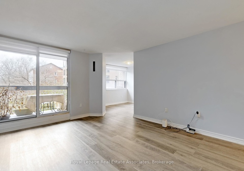 4064-lawrence-avenue-e-e-scarborough-ontario-e12277447