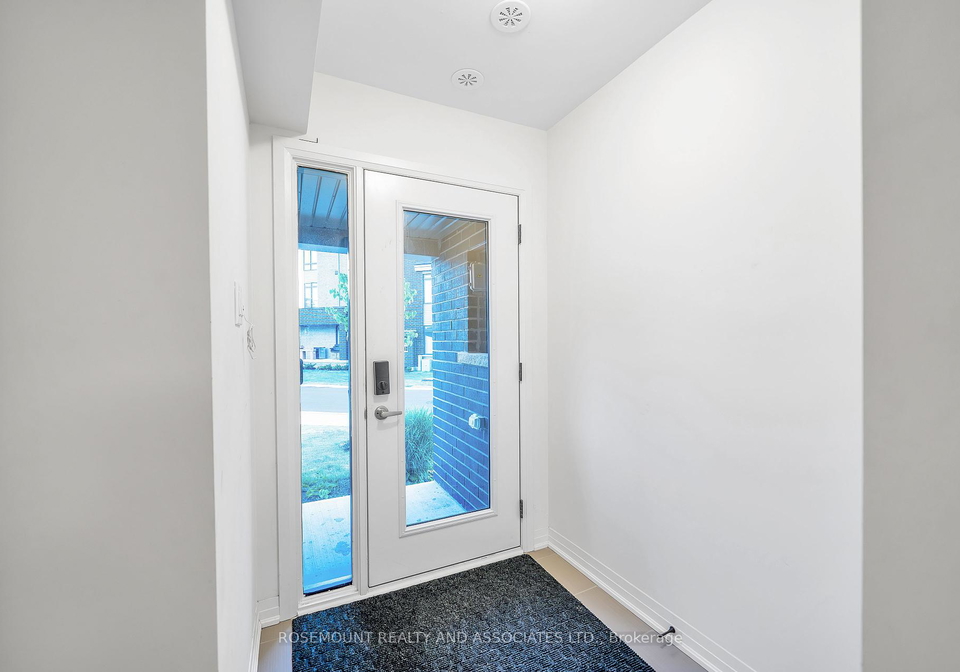 9-esquire-way-whitby-ontario-e12277916