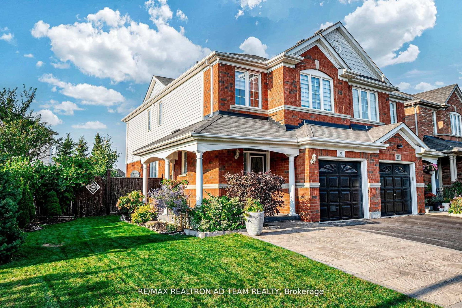 10-tozer-crescent-ajax-ontario-e12278579
